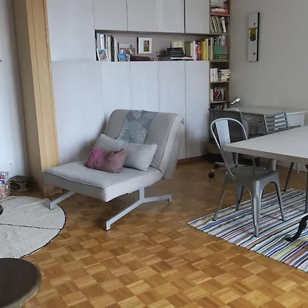 2 Pieces Lumineux Quartier Anime * Париж